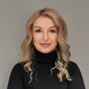 Elena Cristina Husar
